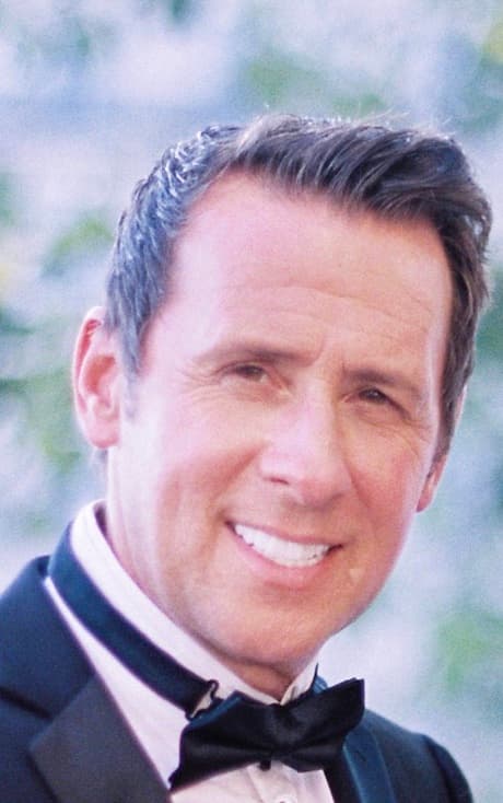 Scott Broomfield